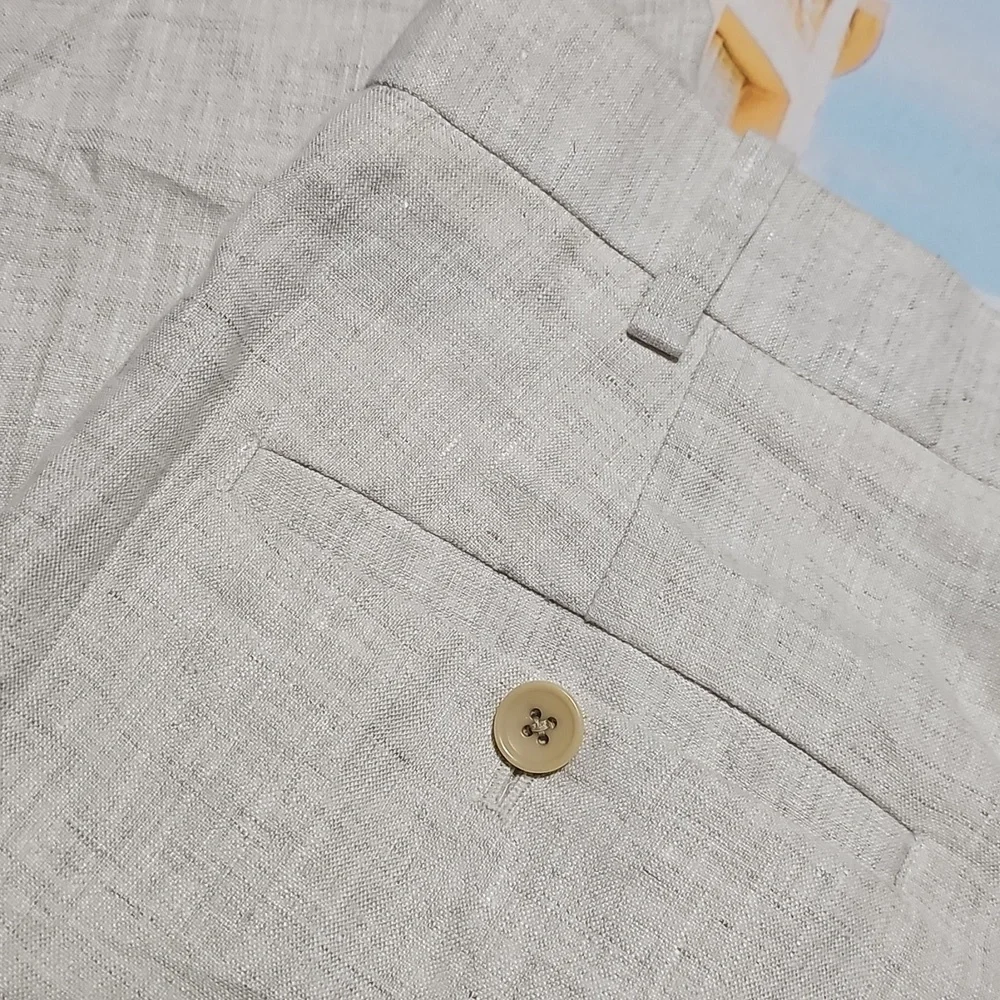 Studiosuits Beige Dress Pants Size 32